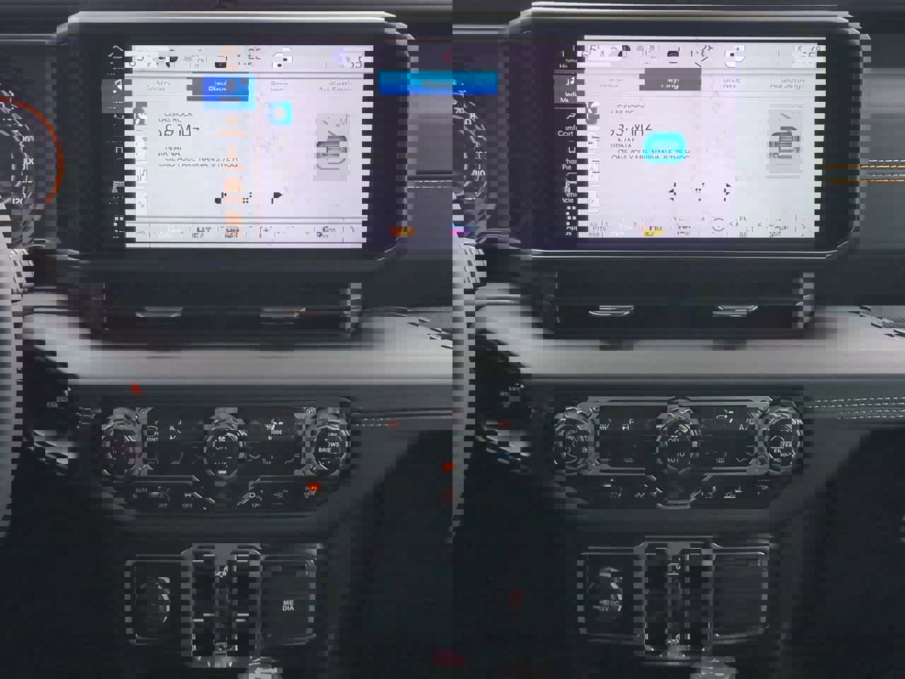 Used 2024 Jeep Wrangler Sahara w/ Safety Group image 28