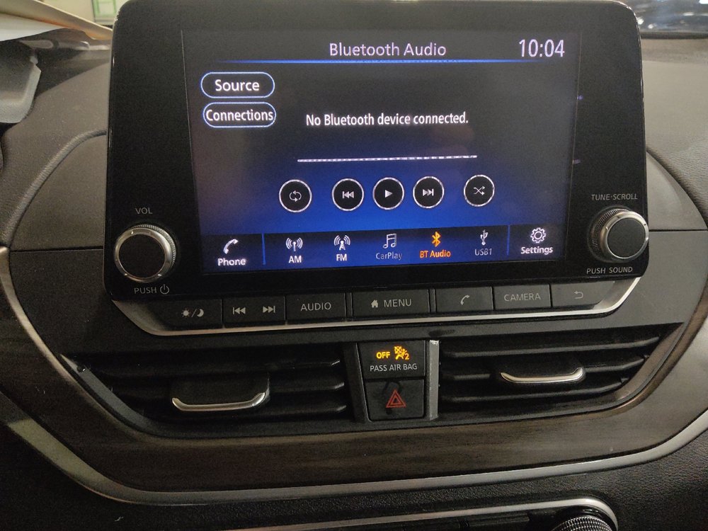 Used 2024 Nissan Altima 2.5 SV image 25