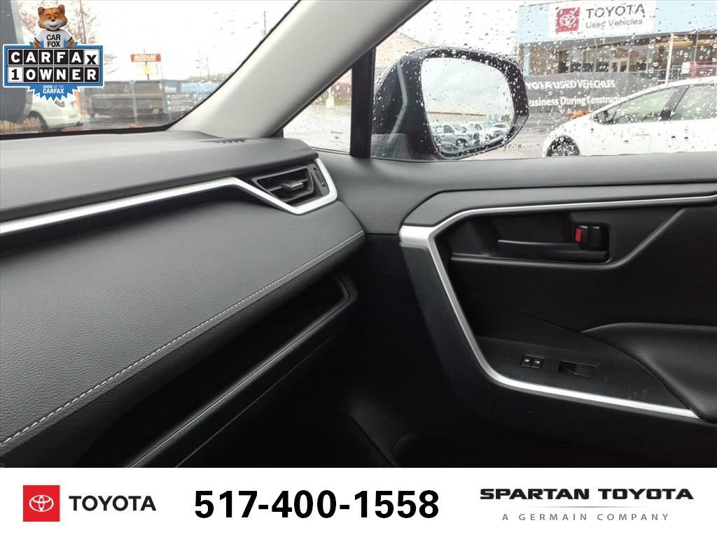 Used 2025 Toyota RAV4 LE AWD/4WD image 23