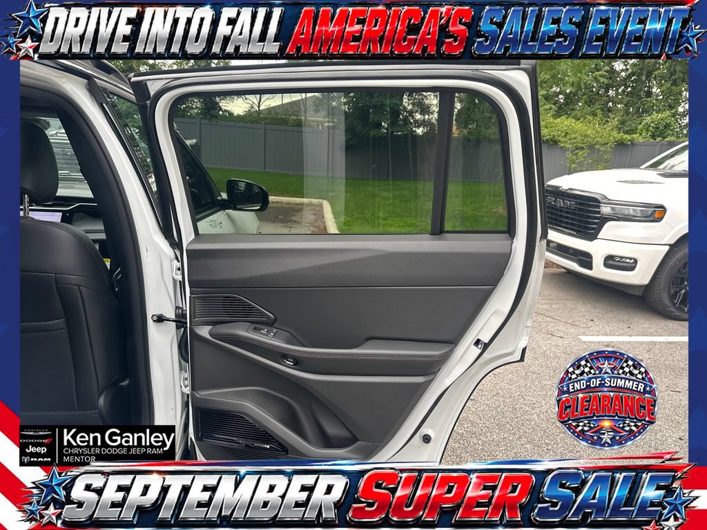 New 2026 Jeep Cherokee Overland AWD/4WD image 23