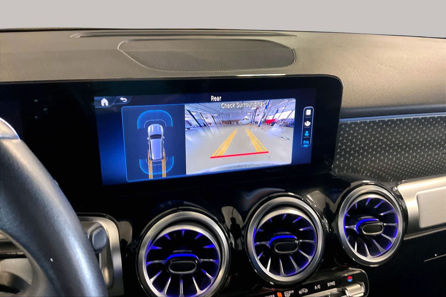 Used 2024 Mercedes-Benz GLB 250 image 26