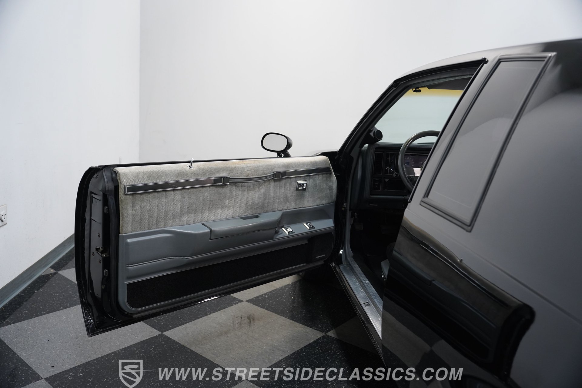 Used 1987 Buick Regal Coupe RWD image 37