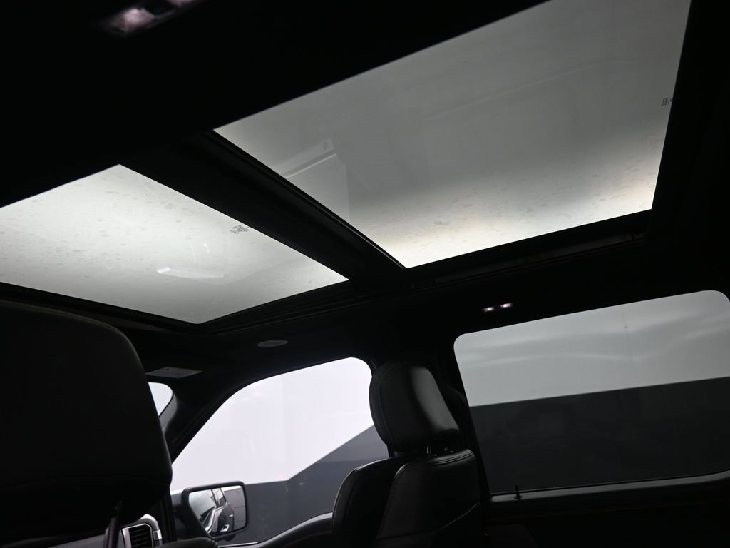 Certified 2022 Ford F150 Platinum w/ Equipment Group 701A High AWD/4WD image 23