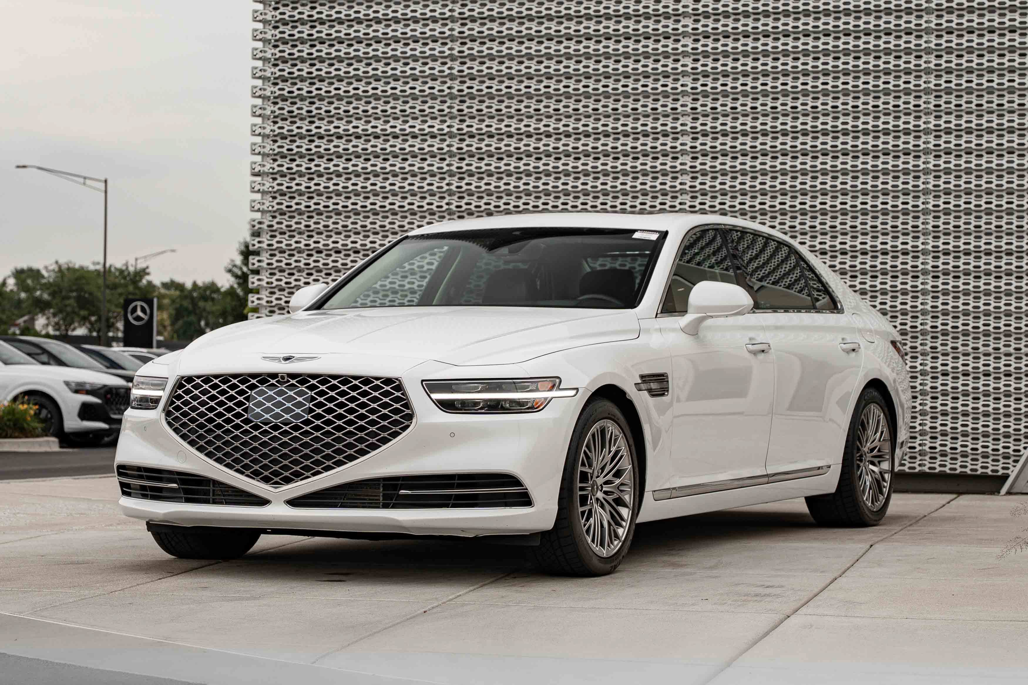 Used 2021 Genesis G90 3.3T Premium AWD/4WD image 7