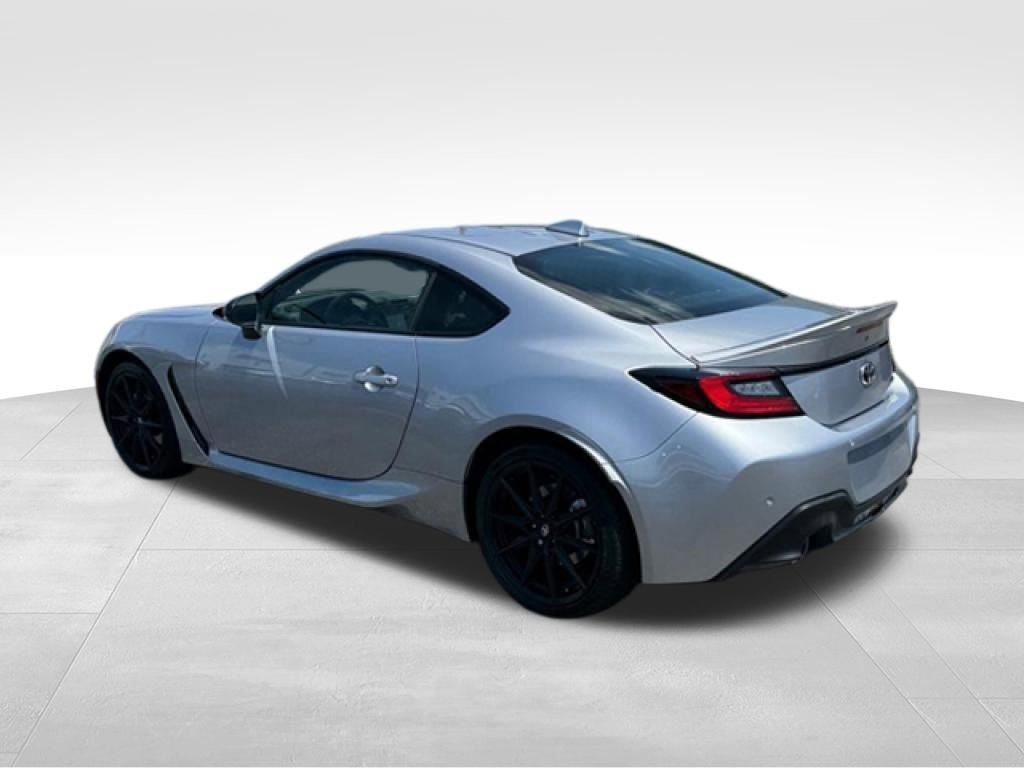 New 2026 Toyota GR86 Premium RWD image 4