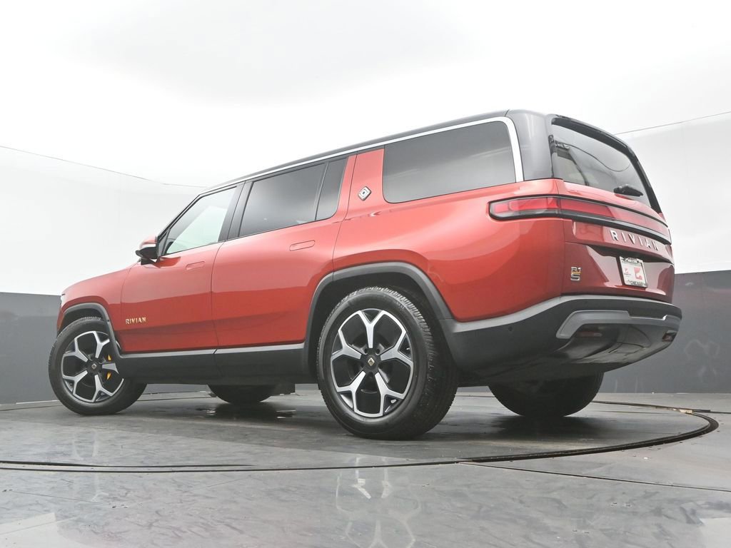 Used 2024 Rivian R1S Adventure AWD/4WD image 30