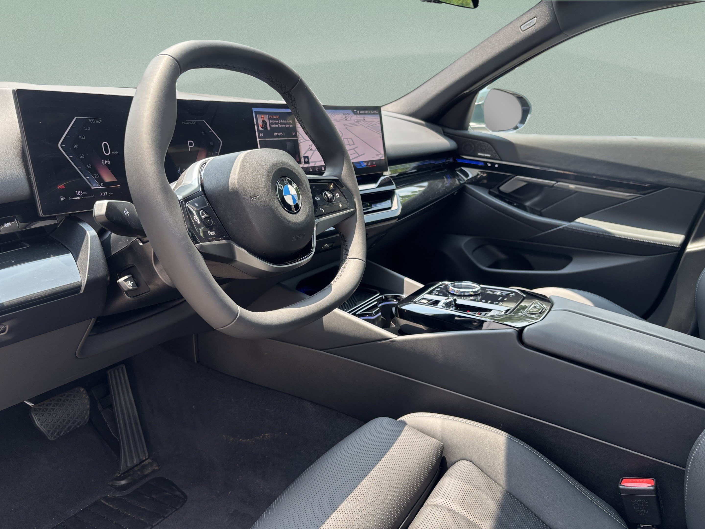 Used 2026 BMW 530i RWD image 21