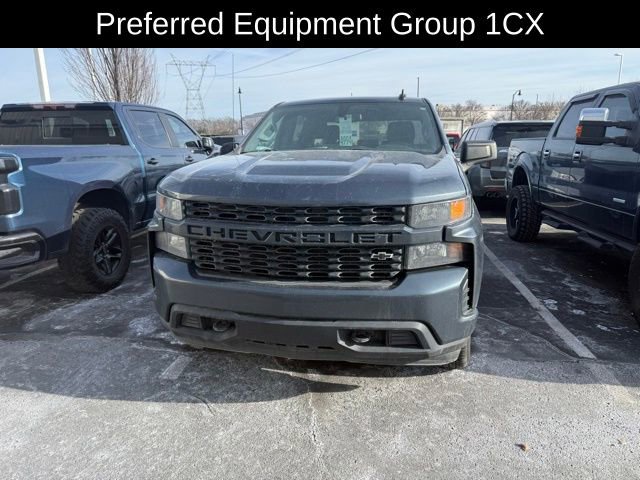 Used 2020 Chevrolet Silverado 1500 Custom w/ Custom Value Package image 3