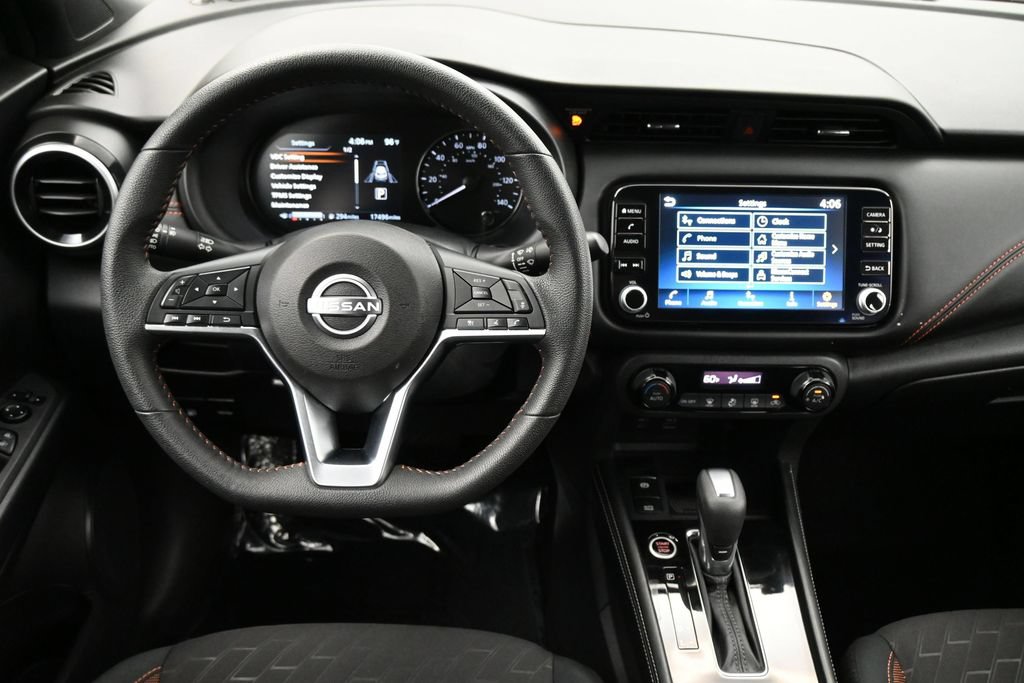 Used 2024 Nissan Kicks SR FWD image 5