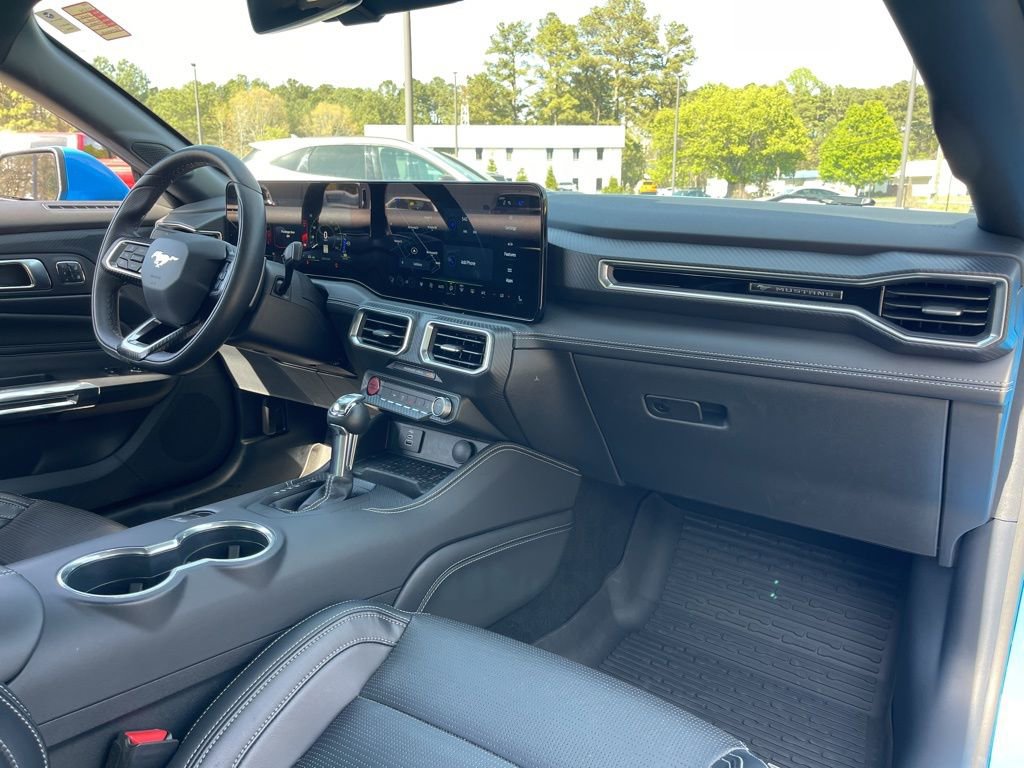 Used 2024 Ford Mustang GT Premium RWD image 9