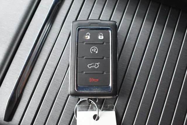 Used 2024 Jeep Wagoneer Series II AWD/4WD image 9