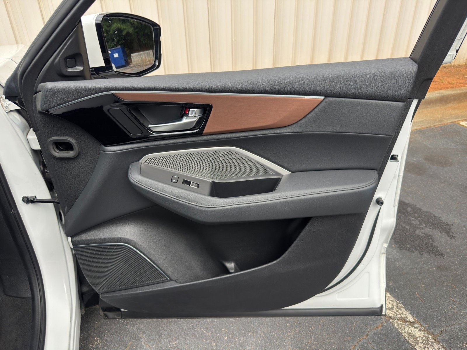 Used 2022 Acura MDX FWD image 46
