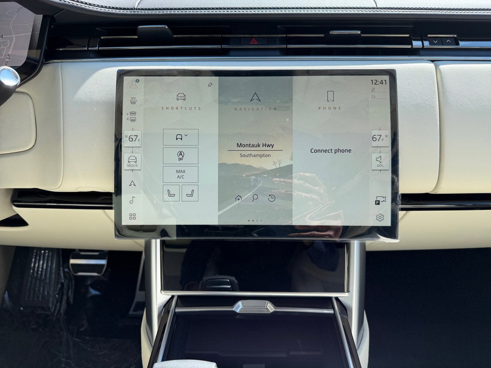 New 2026 Land Rover Range Rover SE AWD/4WD image 14