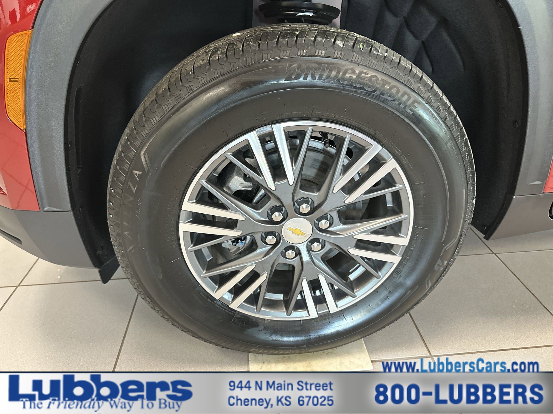 New 2026 Chevrolet Traverse LT image 2