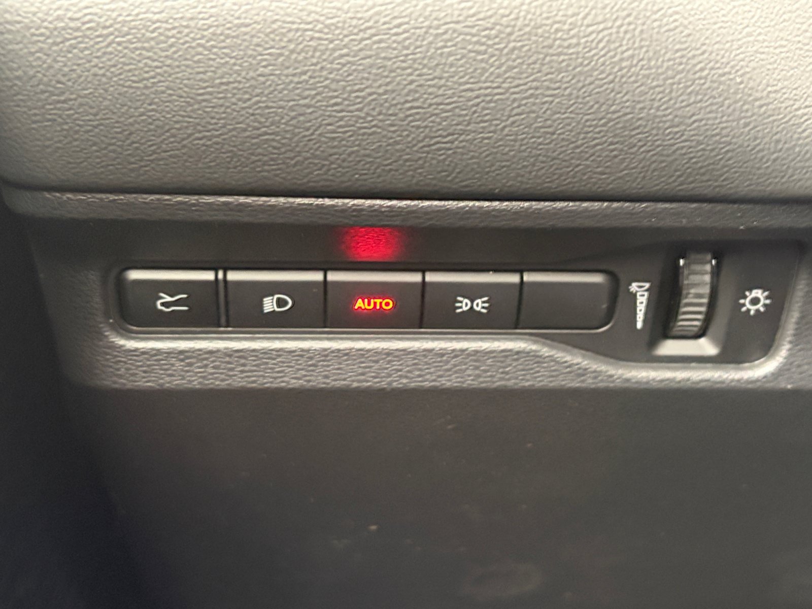 New 2026 Dodge Charger R/T AWD/4WD image 17