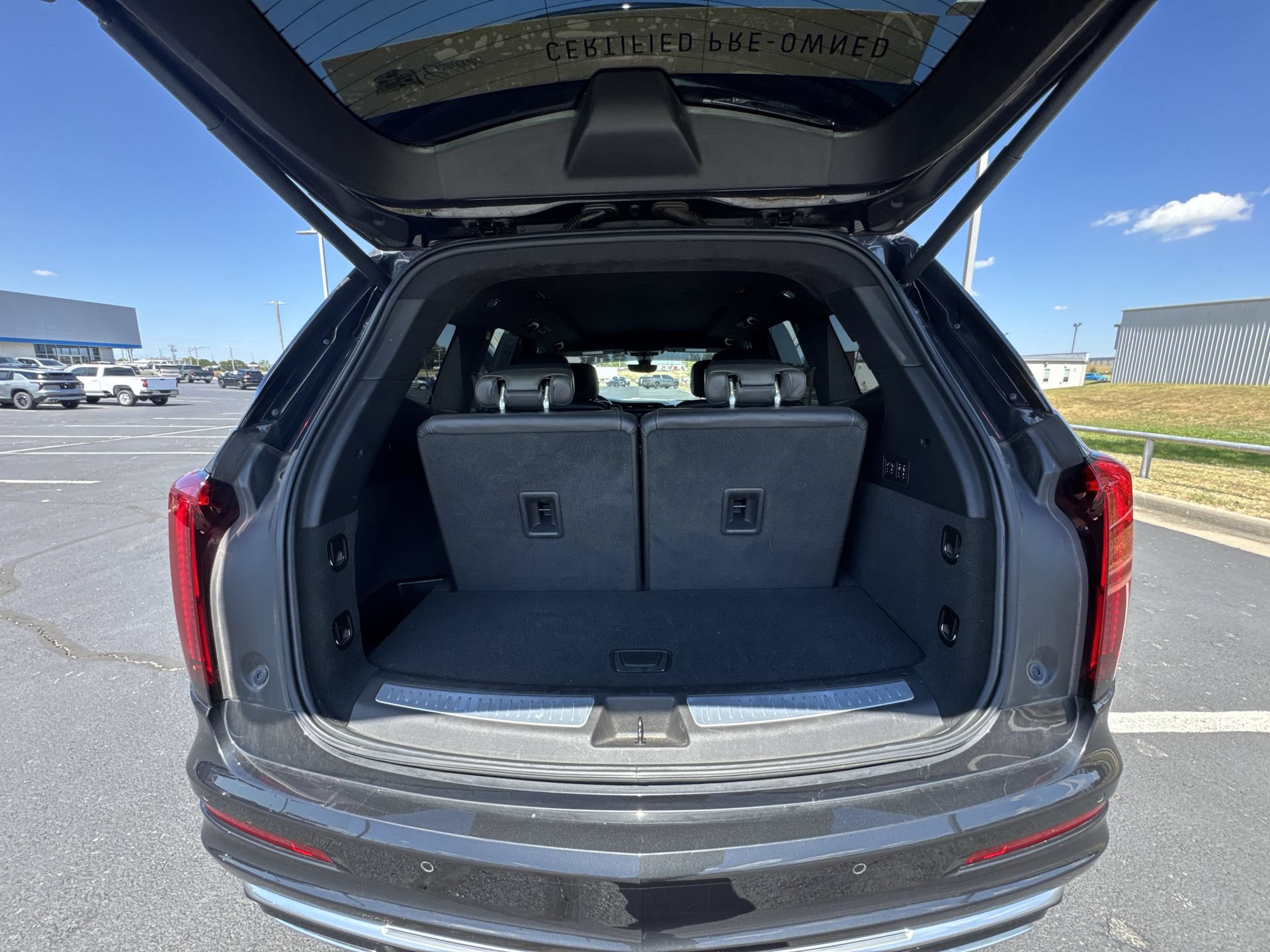 Certified 2020 Cadillac XT6 Premium Luxury w/ Platinum Package AWD/4WD image 24