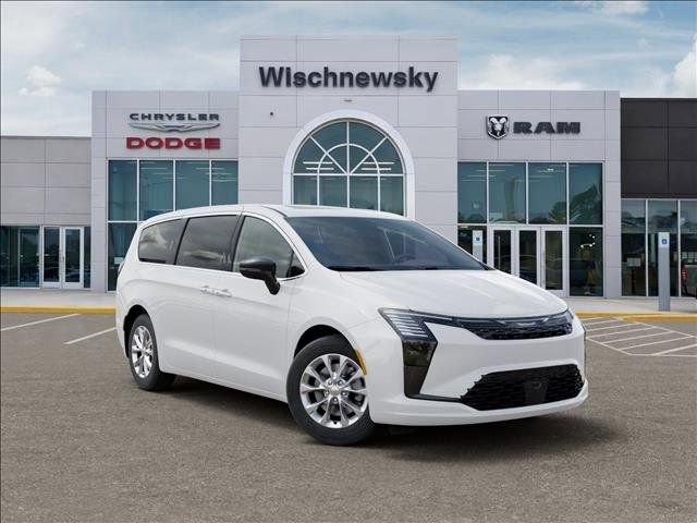 New 2027 Chrysler Pacifica Select AWD/4WD image 5