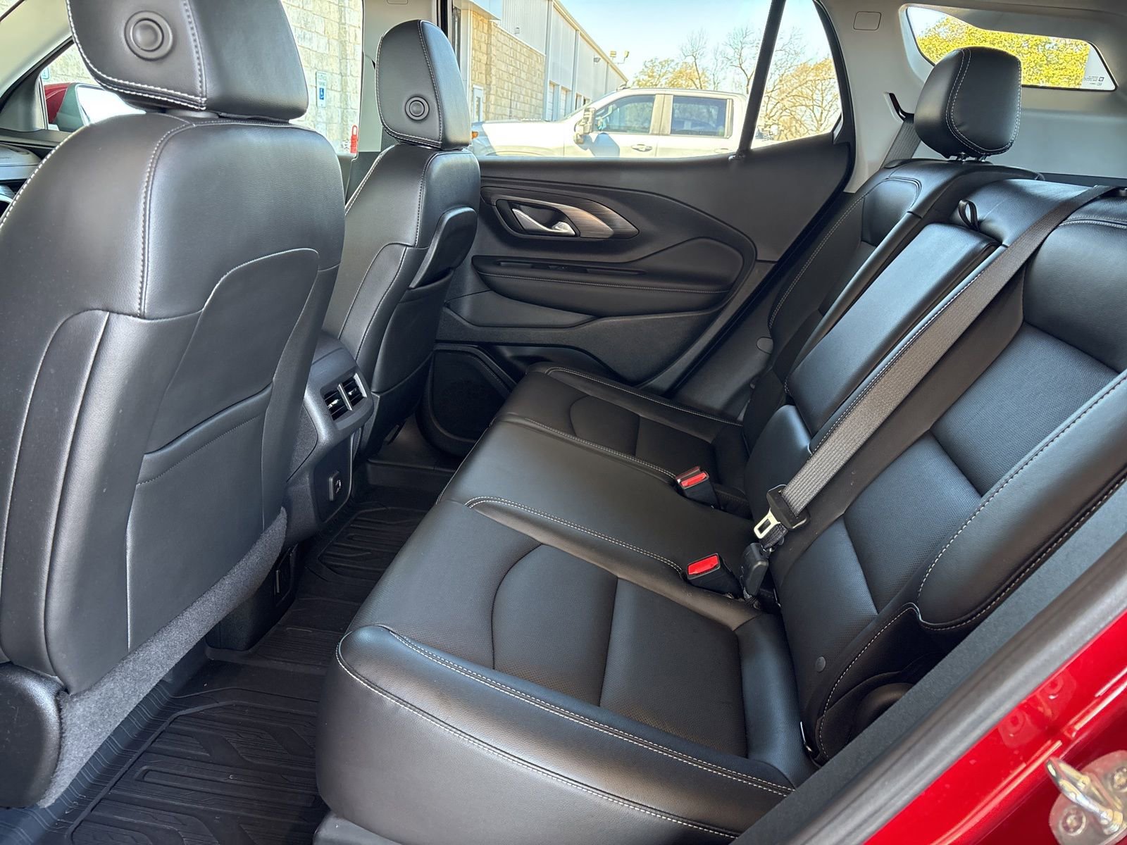 Certified 2022 GMC Terrain SLT w/ LPO, Floor Liner Package image 16