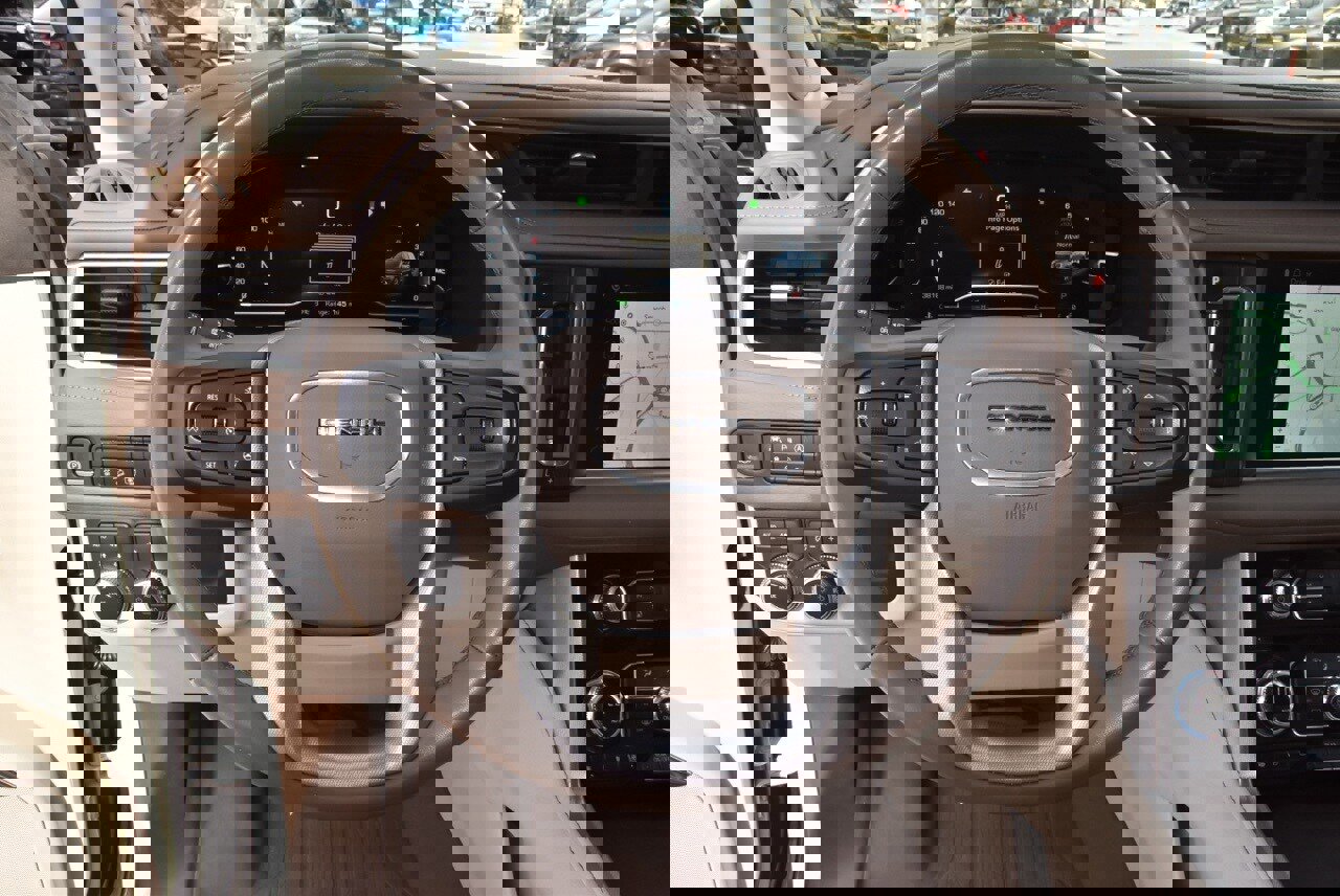 Used 2024 GMC Yukon Denali image 23