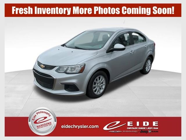 Used 2019 Chevrolet Sonic LT image 1