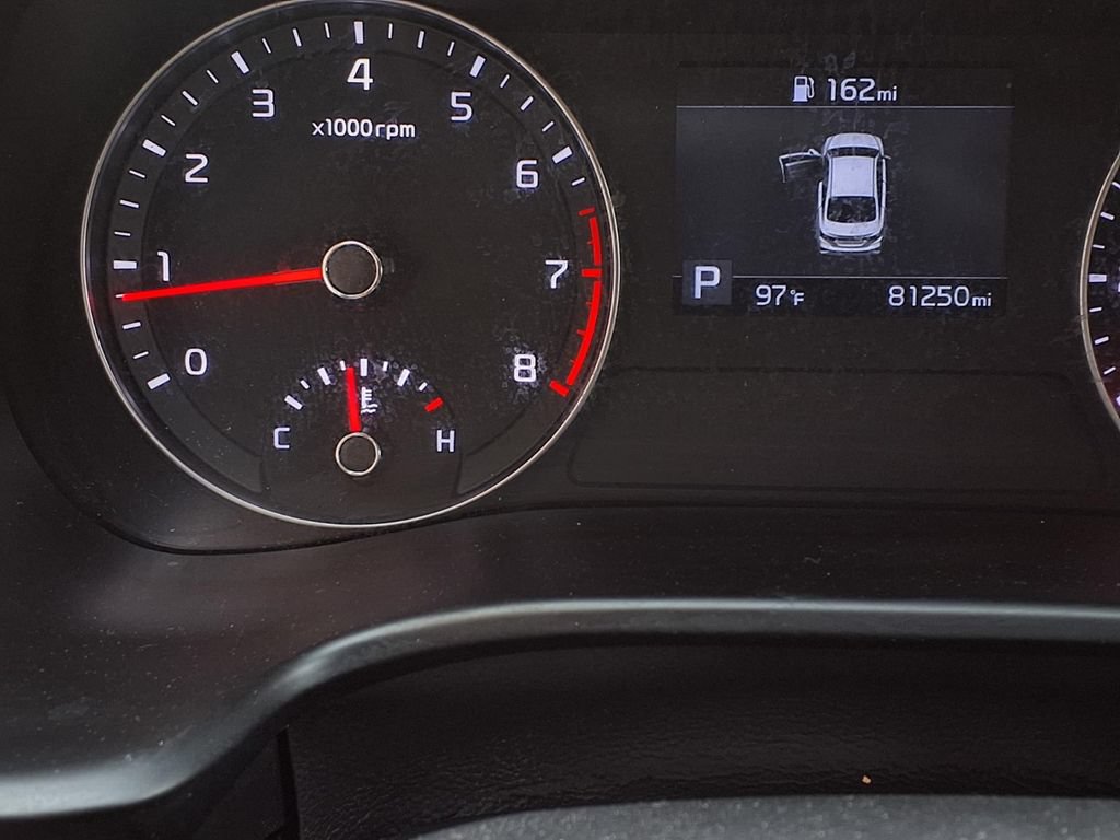 Used 2020 Kia Forte LXS FWD image 13