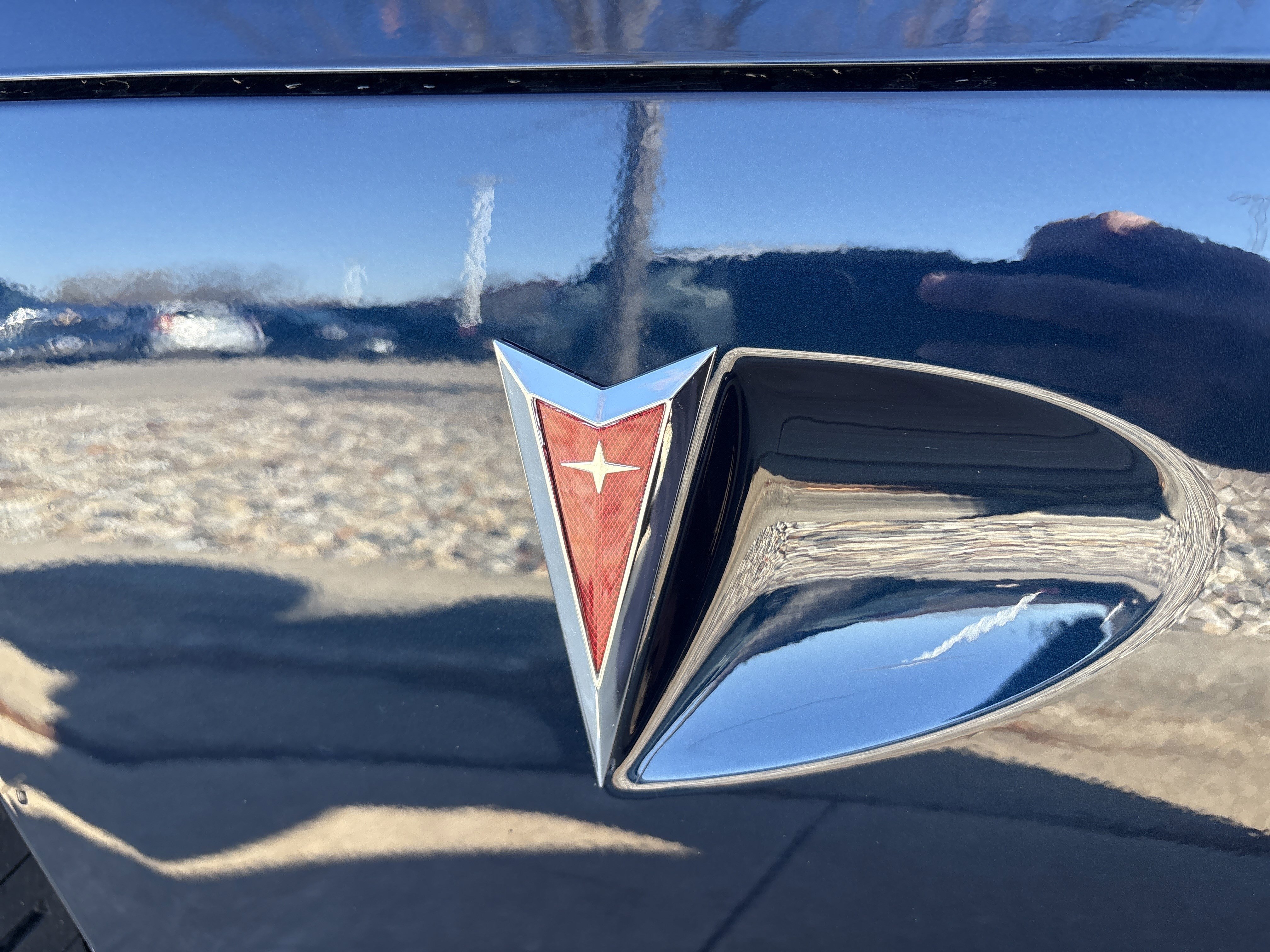 Used 2006 Pontiac Solstice Base w/ Premium Package image 9