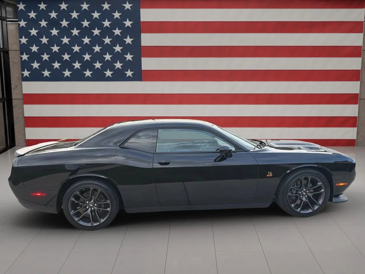 Used 2021 Dodge Challenger R/T Scat Pack image 6