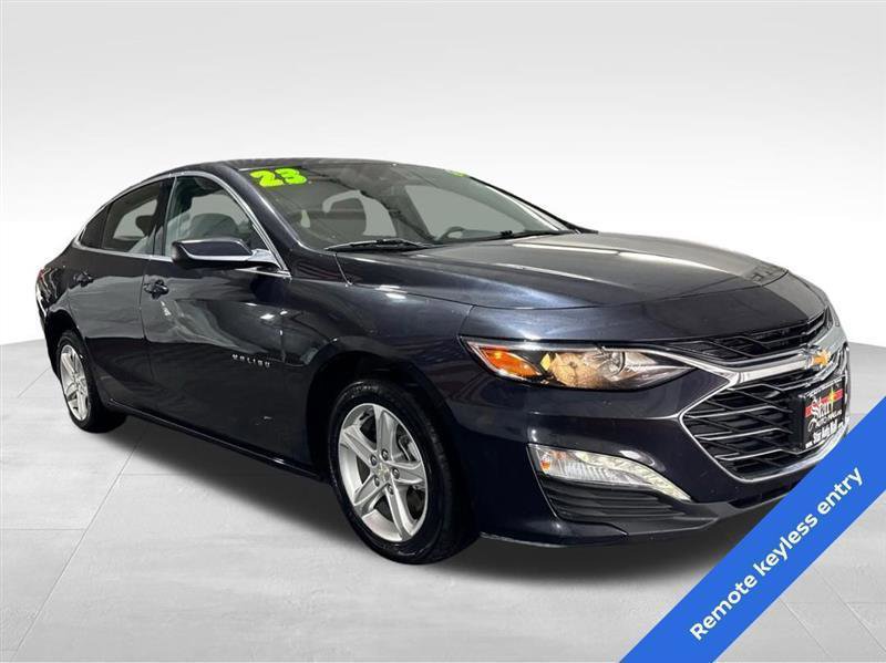 Used 2023 Chevrolet Malibu LT image 3