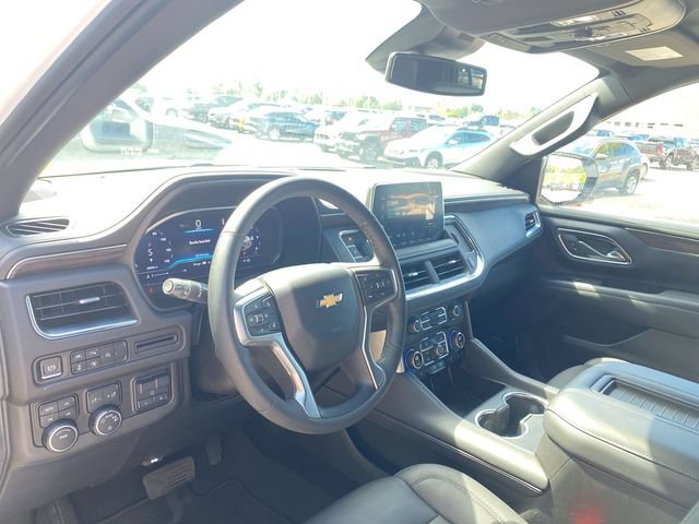 Used 2023 Chevrolet Tahoe LT w/ Luxury Package AWD/4WD image 10