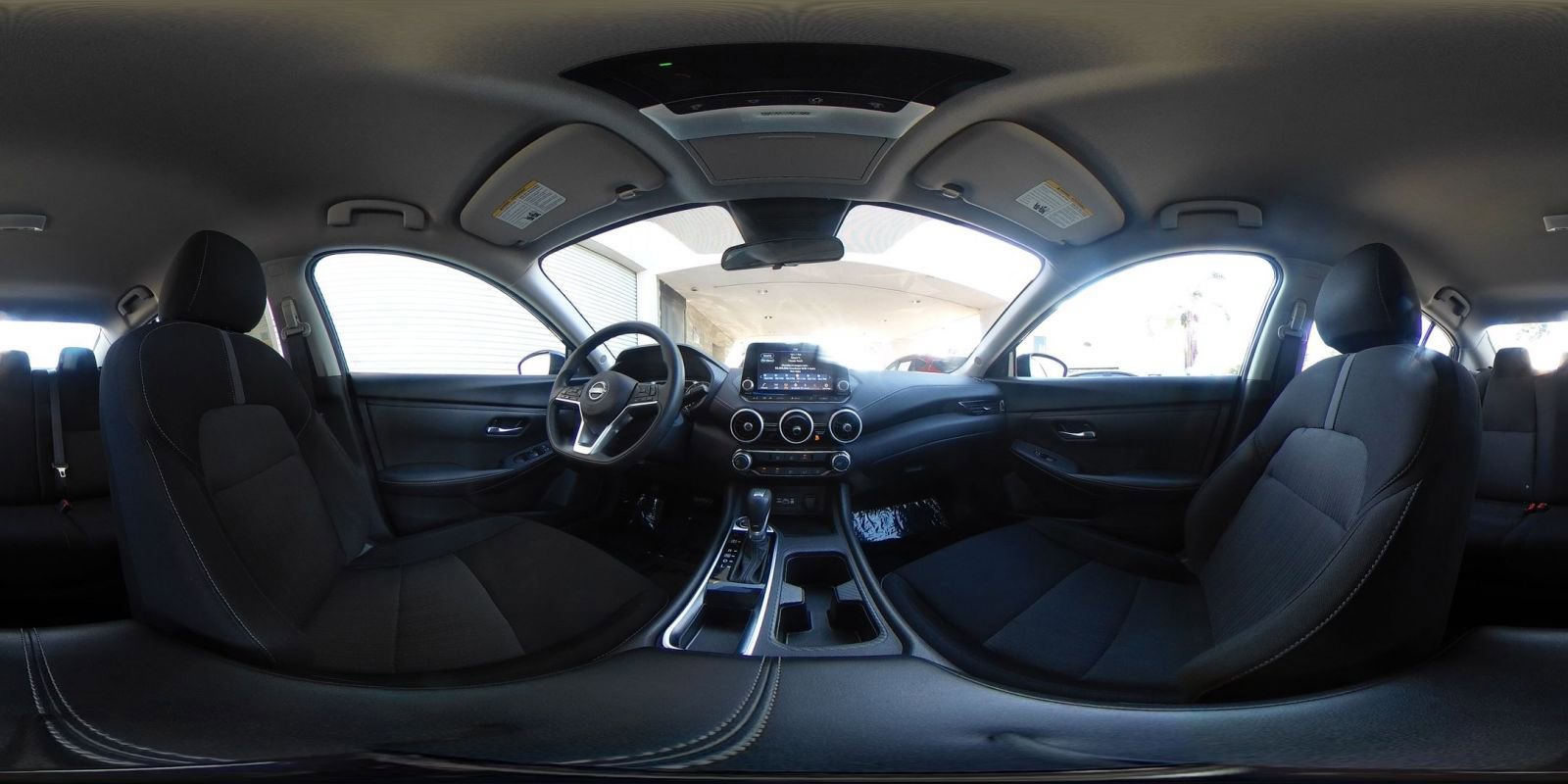 Used 2025 Nissan Sentra SV FWD image 41