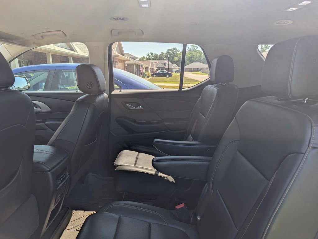Used 2020 Chevrolet Traverse RS FWD image 4