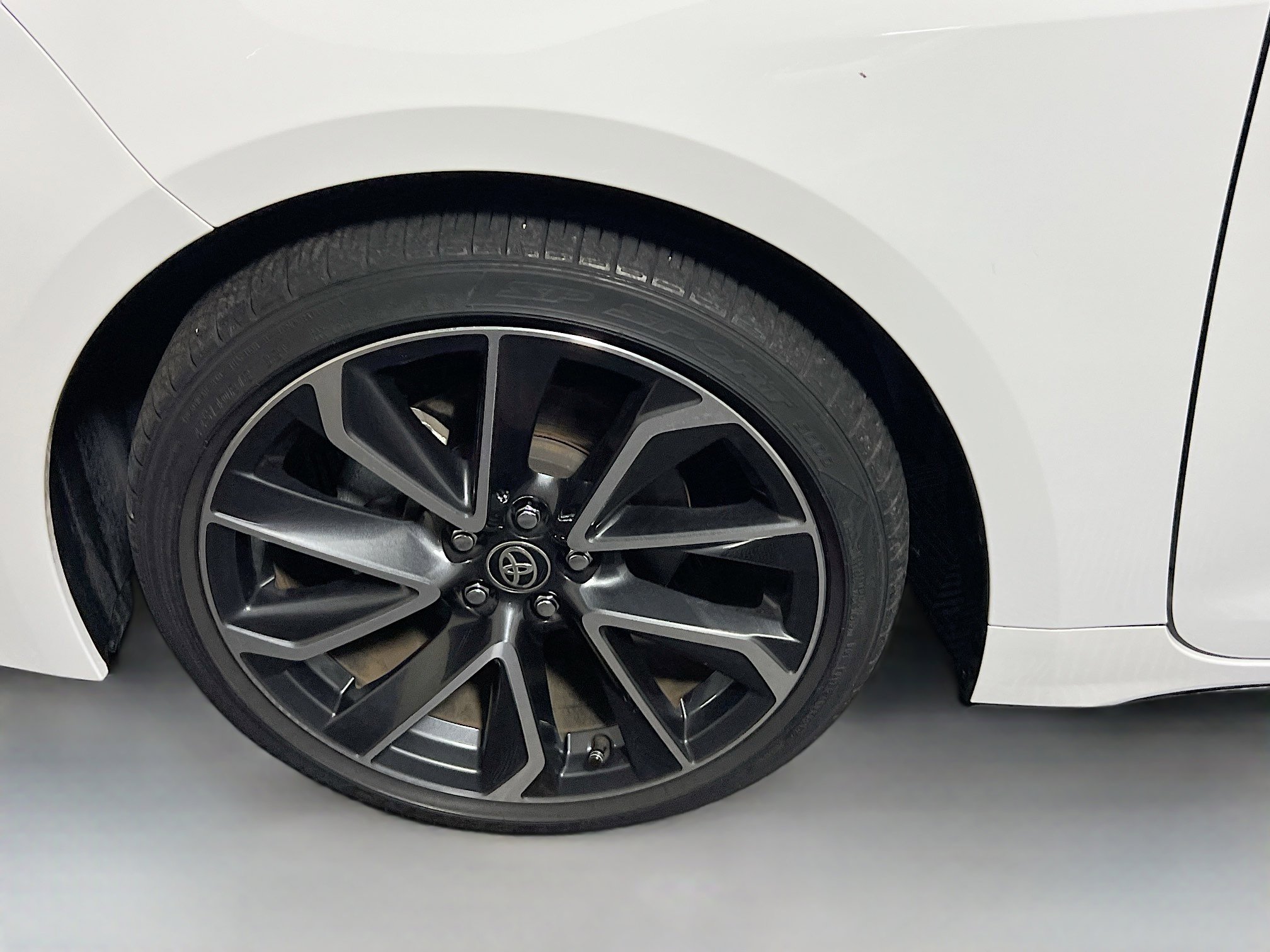 Used 2022 Toyota Corolla SE FWD image 13