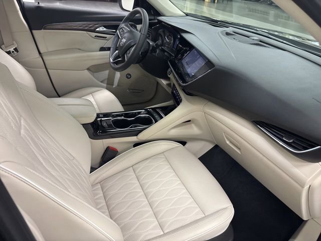 Used 2021 Buick Envision Avenir image 9