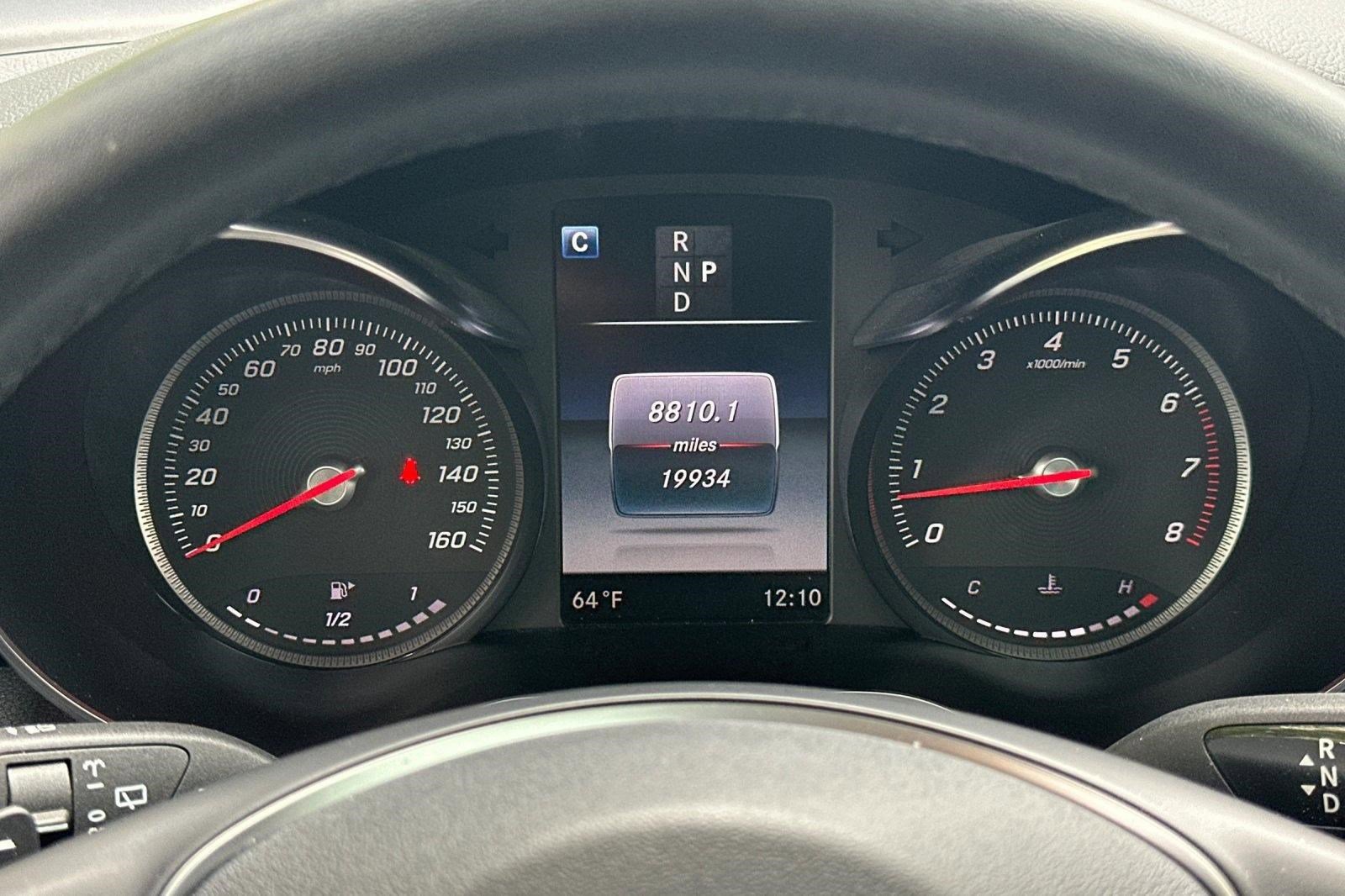 Used 2019 Mercedes-Benz GLC 300 4MATIC image 19