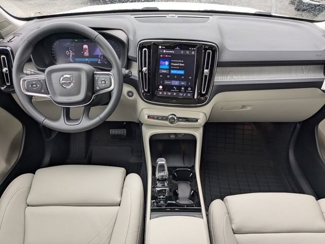 New 2026 Volvo XC40 B5 Plus w/ Protection Package Premier image 15