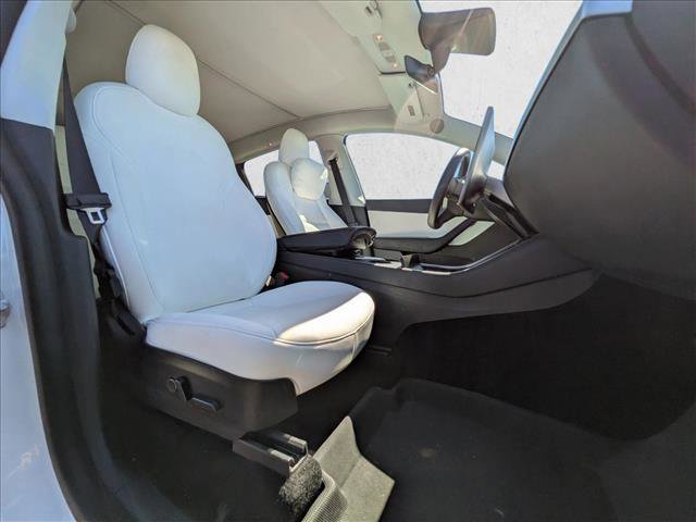Used 2021 Tesla Model Y Long Range AWD/4WD image 20