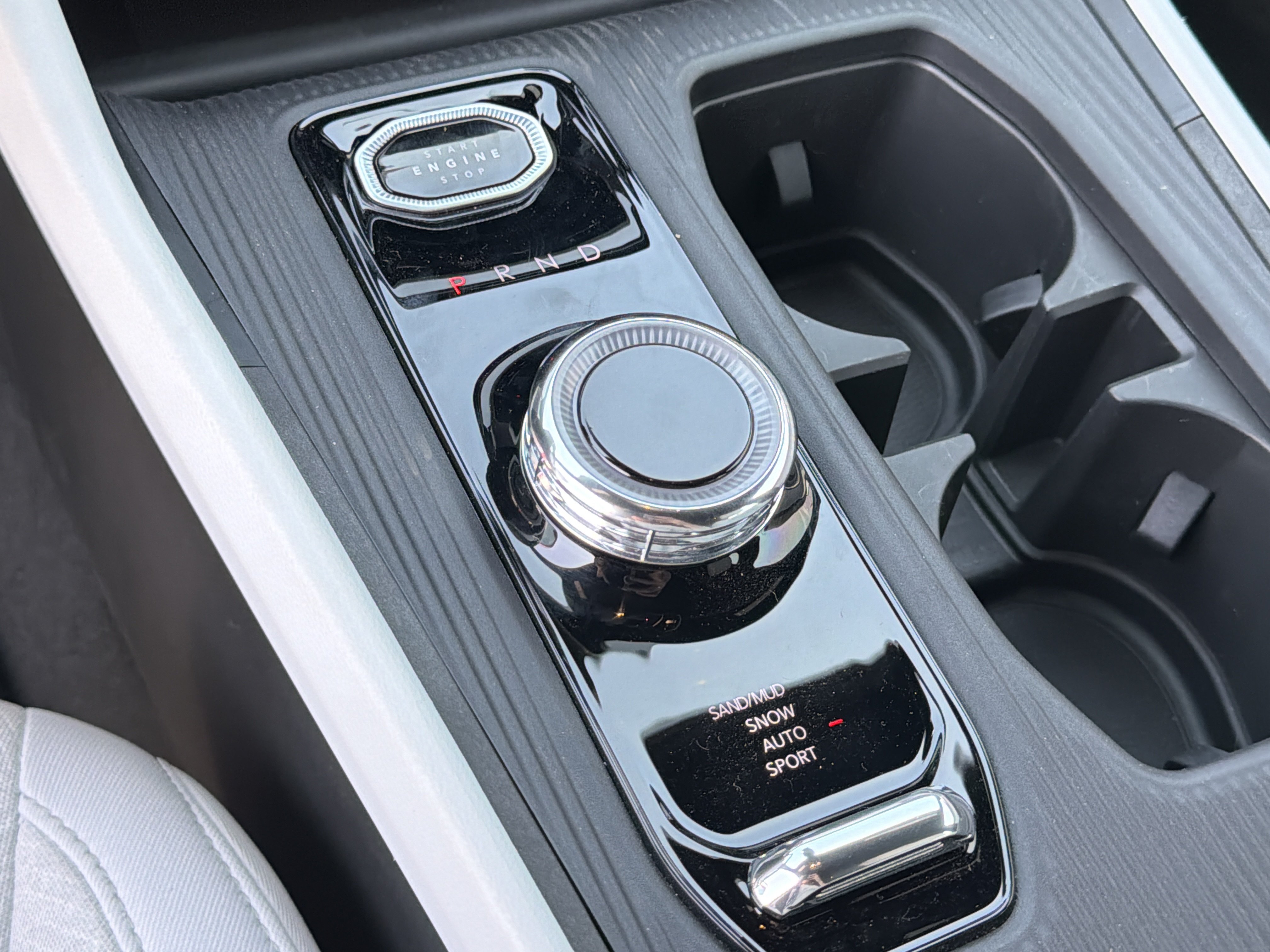 New 2026 Jeep Cherokee Laredo AWD/4WD image 32