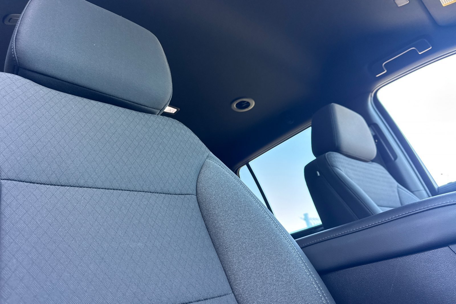 Used 2024 Chevrolet Tahoe LS RWD image 18
