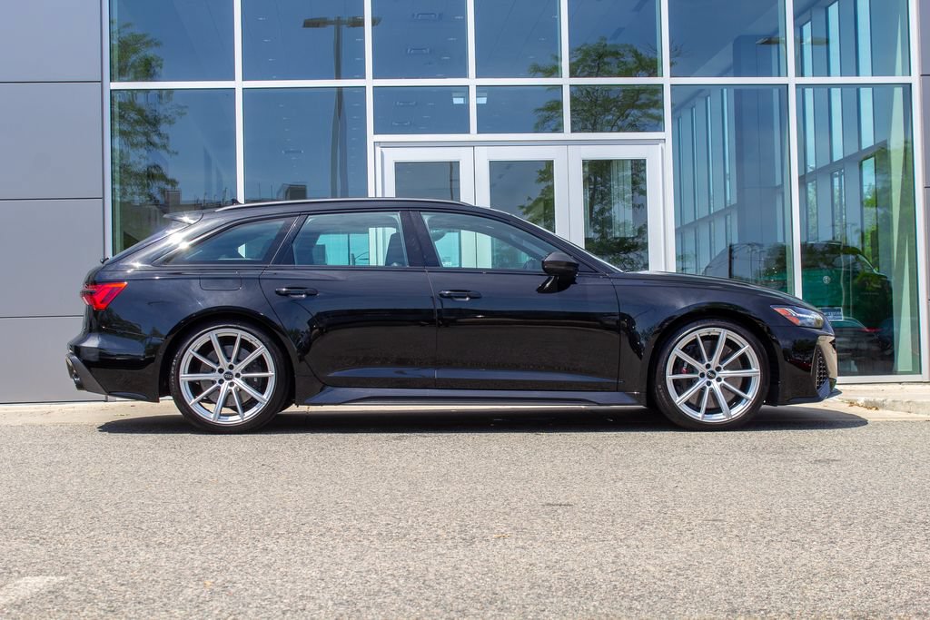 Used 2024 Audi RS 6 performance AWD/4WD image 4