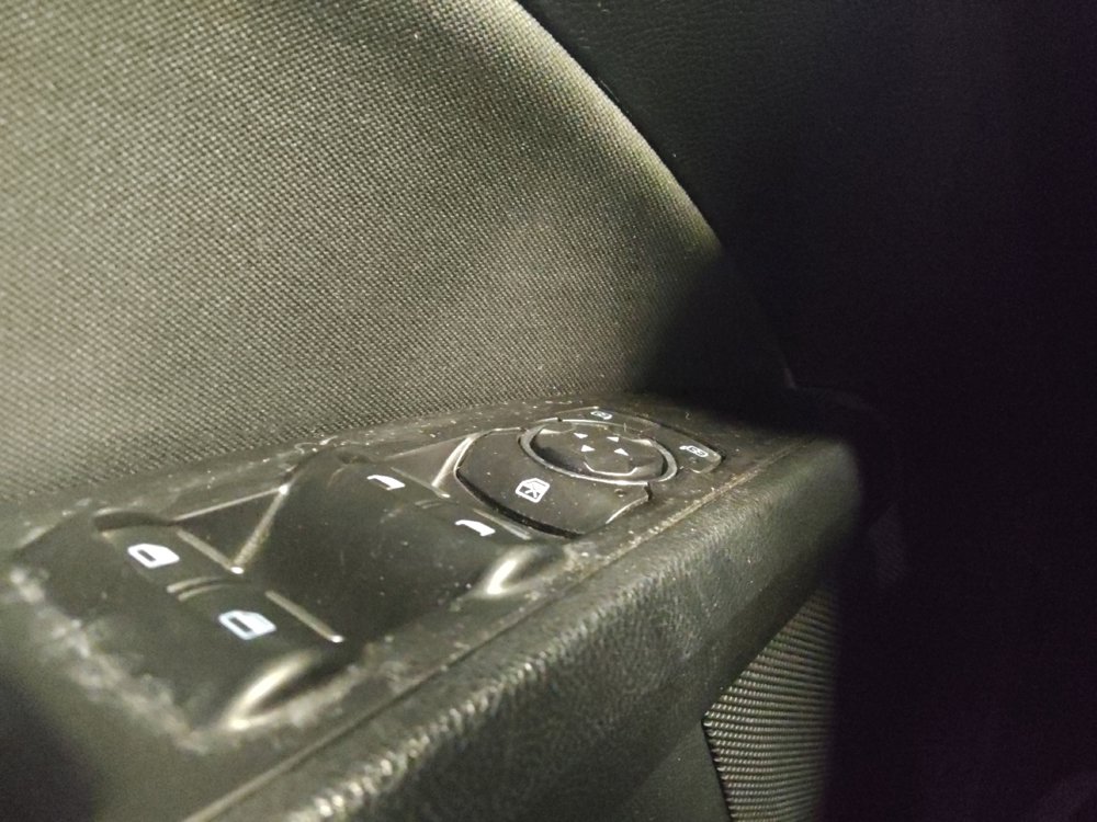 Used 2018 Ford Fusion SE w/ Equipment Group 201A FWD image 27