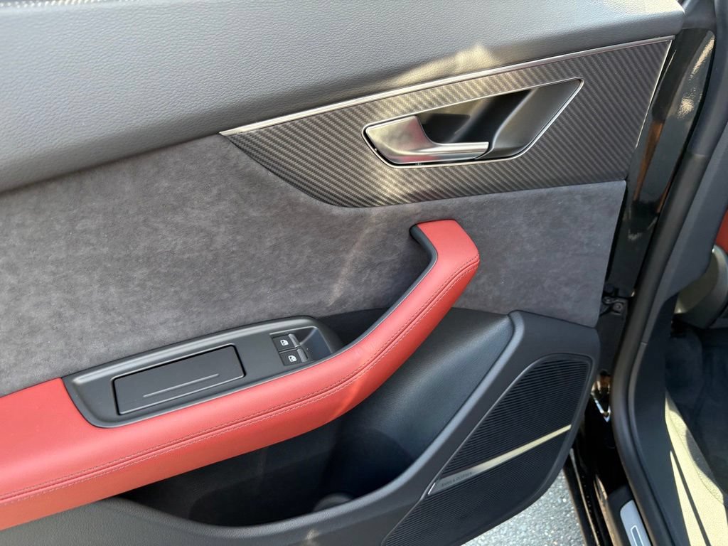 New 2027 Audi SQ8 Premium Plus AWD/4WD image 16