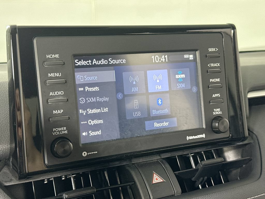 Used 2022 Toyota RAV4 XLE FWD image 29