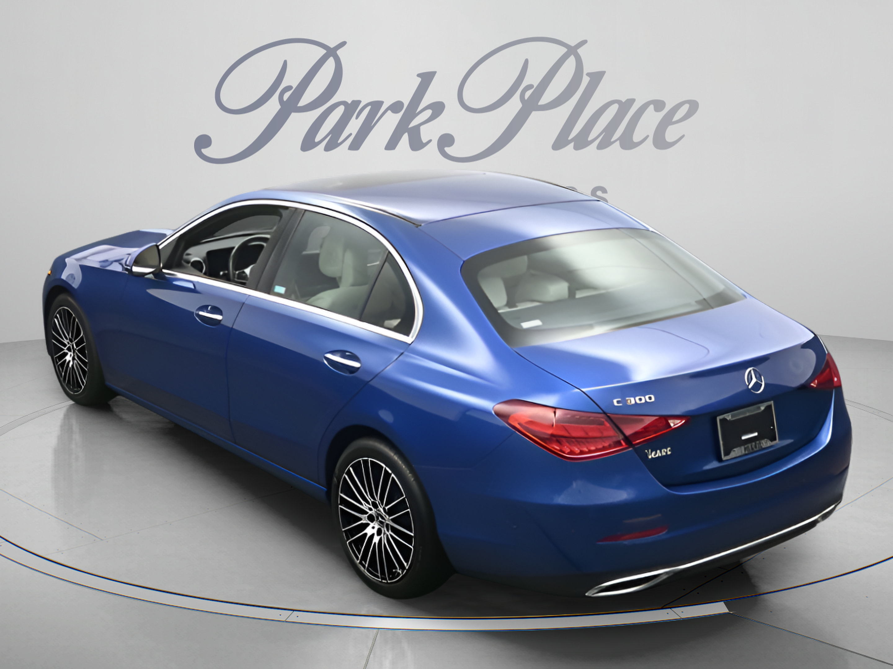 Used 2025 Mercedes-Benz C 300 Sedan image 14