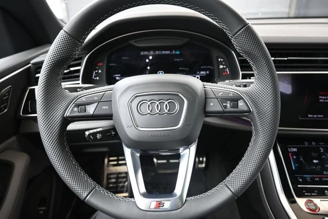 New 2026 Audi SQ8 Premium Plus AWD/4WD image 25