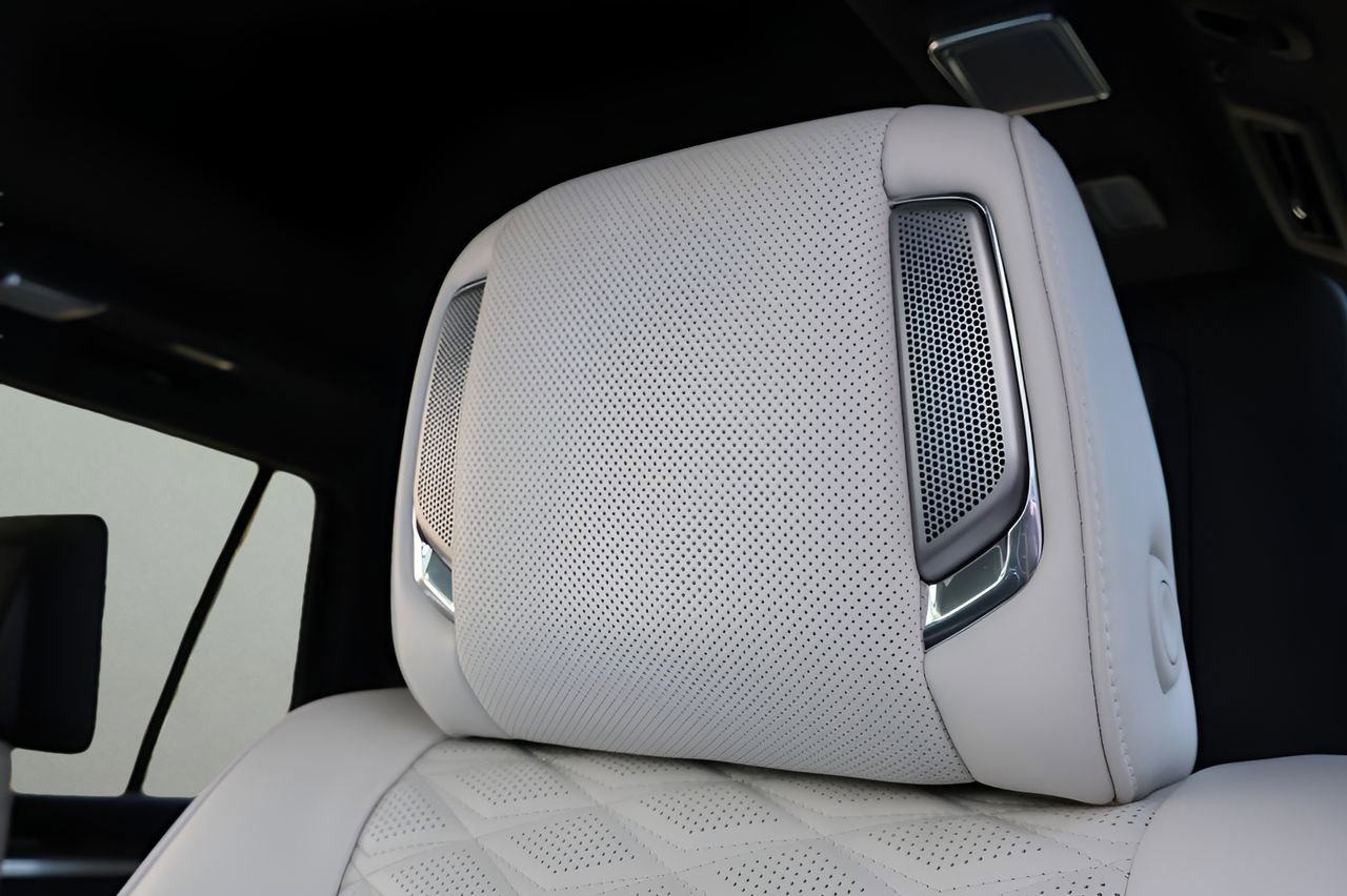 Certified 2025 Cadillac Escalade Sport Platinum image 14