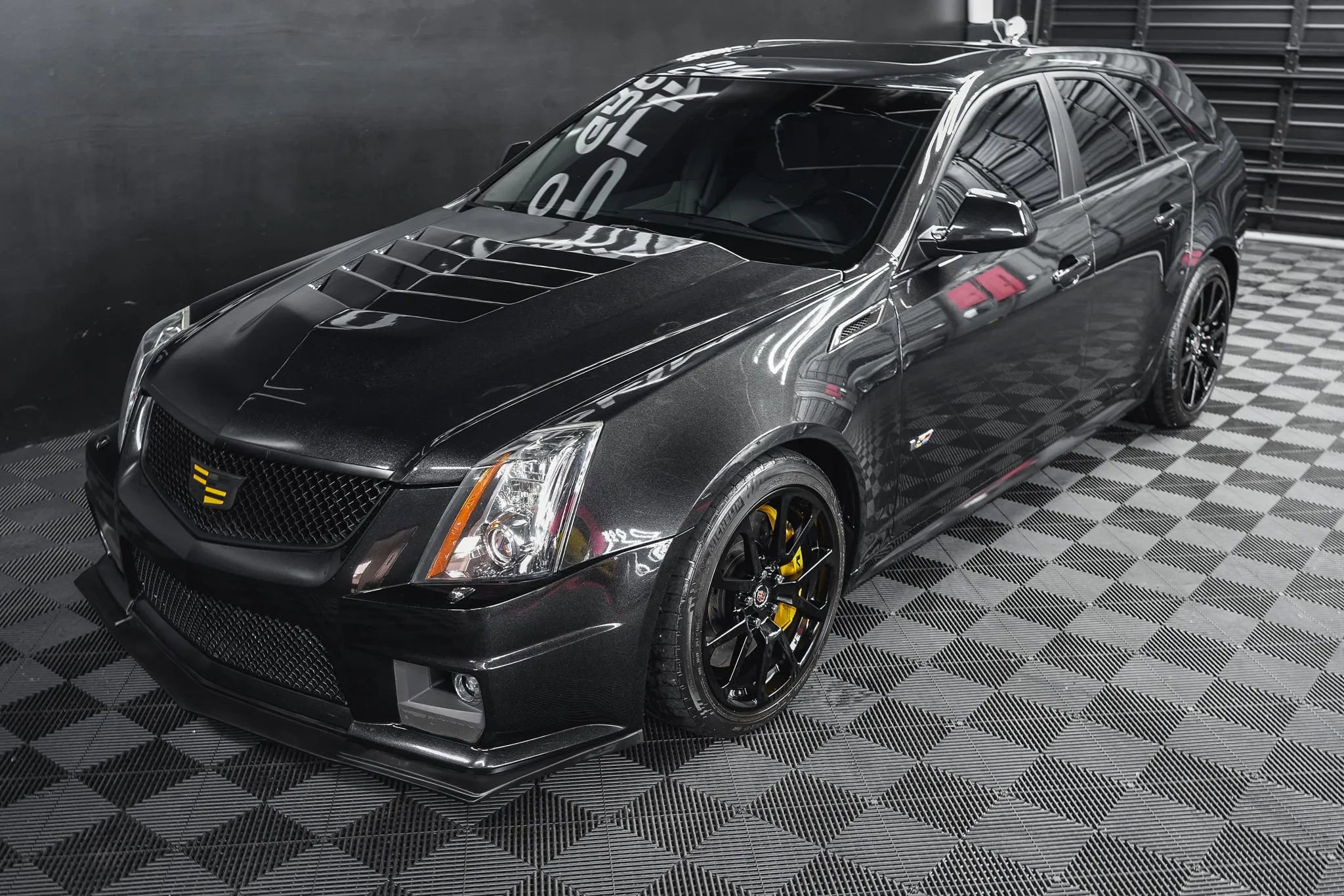 Used 2014 Cadillac CTS V image 29