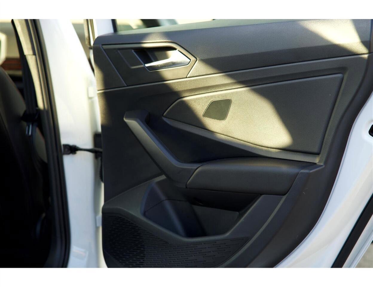 Used 2022 Volkswagen Jetta GLI Autobahn w/ GLI Black Package image 26