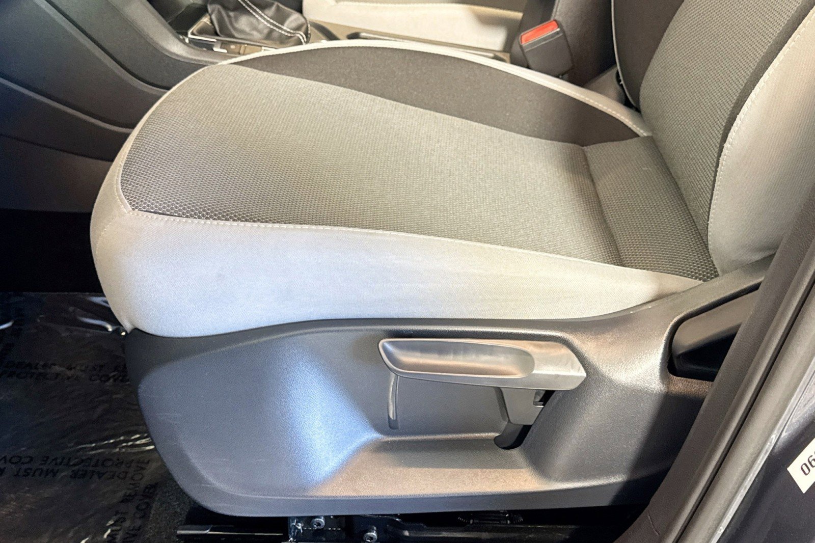 Used 2024 Volkswagen Taos S image 17