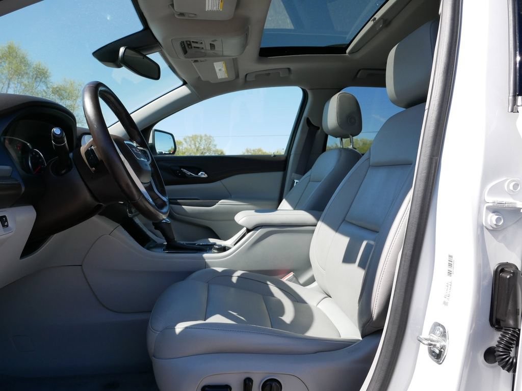 Used 2019 GMC Acadia SLT w/ LPO, Floor Liner Package AWD/4WD image 15
