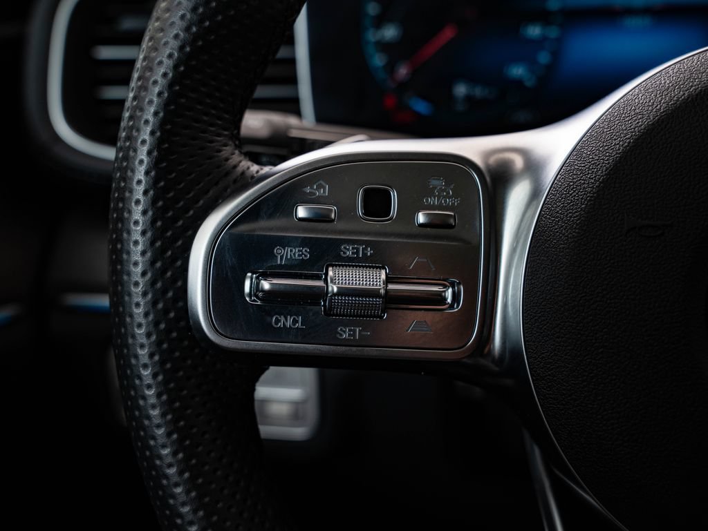 Certified 2023 Mercedes-Benz GLS 580 4MATIC image 30